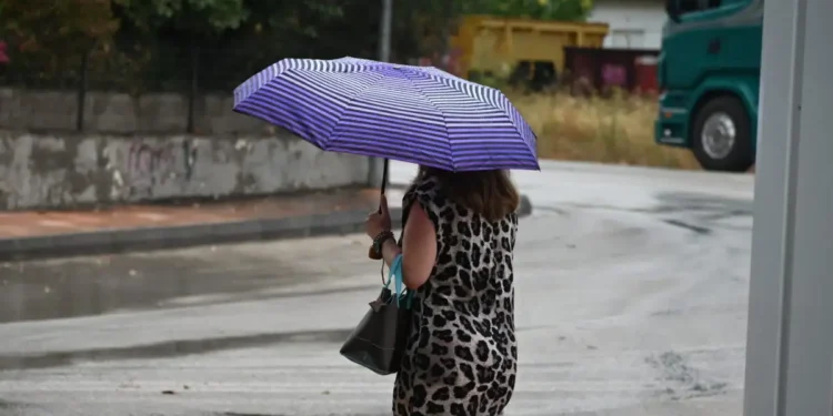 Καιρός: Πολικός αεροχείμαρρος φέρνει βοριάδες και βροχές από το Σαββατοκύριακο