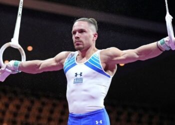 Πετρούνιας: Tιμήθηκε από τη European Gymnastics με βραβείο