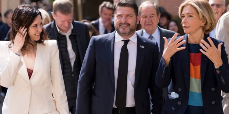 Συνάντηση Ν. Χαρδαλιά με τις Περιφερειάρχες Παρισιού και Μαδρίτης