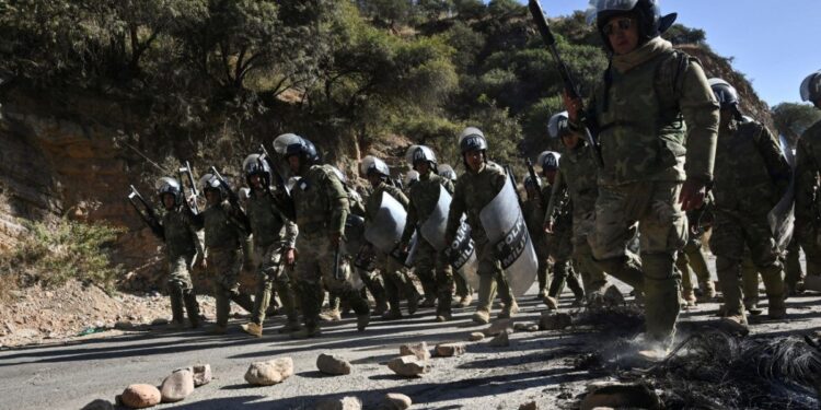 Βολιβία: Διαδηλώσεις υπέρ του πρώην προέδρου Έβο Μοράλες – 17 τραυματίες σε συγκρούσεις