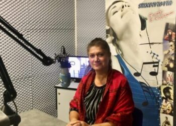 Ασημίνα Παναγιωτακοπούλου: «Κανένα ουσιαστικό πρόβλημα με τα φωτοτυπικά των σχολείων»