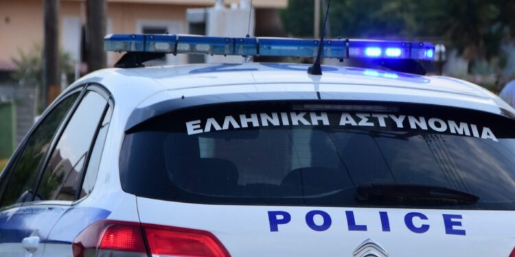 Μεσσηνία: Με ψαλίδι δολοφόνησε ο 61χρονος τους γονείς του
