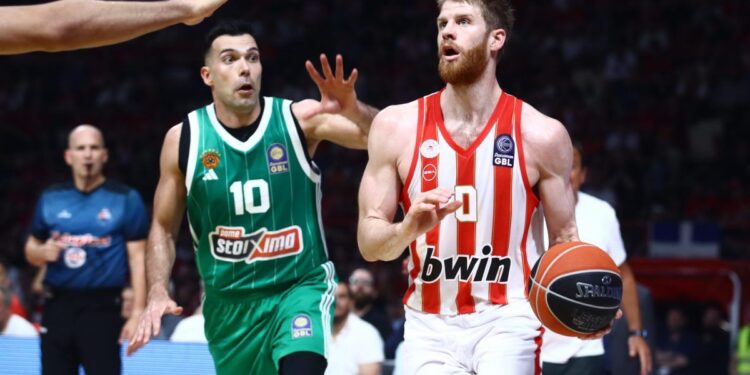 Αναβάλλεται ο 3ος τελικός ανάμεσα σε Παναθηναϊκό και Ολυμπιακό – Ανοικτό το ενδεχόμενο διακοπής του πρωταθλήματος