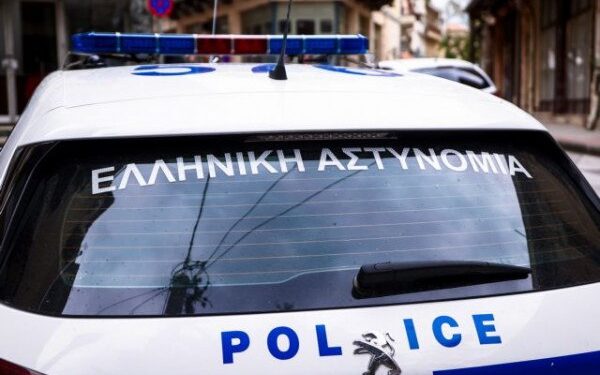 Σπάτα: Άνδρας απείλησε με μαχαίρι επιβάτες και οδηγό λεωφορείου