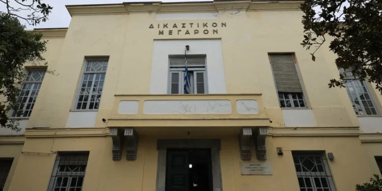 Βόλος: Ένοχος 62χρονος για βιασμούς ανήλικης – Αφέθηκε ελεύθερος μέχρι το Εφετείο