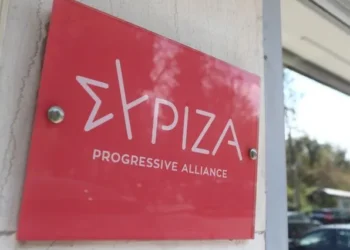 ΣΥΡΙΖΑ για μπάσκετ: Η κυβέρνηση εκτίθεται προσπαθώντας να κρατήσει ίσες αποστάσεις