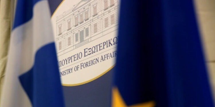 Συστάσεις του Υπουργείου Εξωτερικών προς τους Έλληνες πολίτες στο Ισραήλ: «Παραμείνετε σε ασφαλές μέρος»
