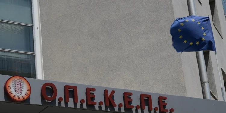 Στέρηση μισθού στην μάρτυρα – κλειδί για το σκάνδαλο του ΟΠΕΚΕΠΕ