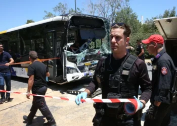 Βούλα: Στους 47 οι τραυματίες από τη σύγκρουση δύο λεωφορείων του ΟΑΣΑ