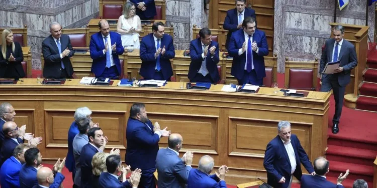 Κ. Μητσοτάκης: Αναστέλλεται η εξέταση αιτήσεων ασύλου για 3 μήνες – Όσοι εισέρχονται παράνομα θα συλλαμβάνονται