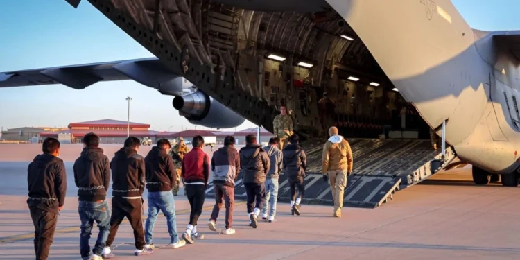 ΗΠΑ: Δικαστικό μπλόκο στο σχέδιο Τραμπ για τους παράτυπους μετανάστες