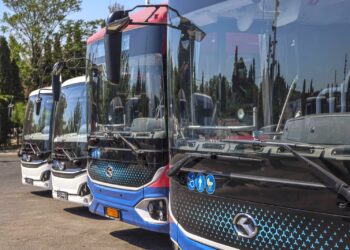 Δήμος Αμαρουσίου: Ενίσχυση της Δημοτικής Συγκοινωνίας με 4 νέα λεωφορεία
