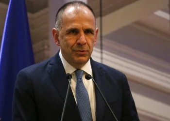 Στη Λιβύη σήμερα ο Γ. Γεραπετρίτης – Η δύσκολη ατζέντα και το σύνθετο περιβάλλον
